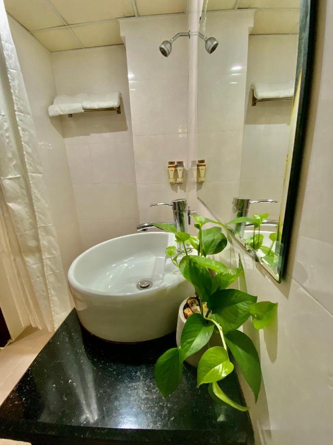 Reddoorz Ruby Star Hotel Truong Dinh Ho Chi Minh Zewnętrze zdjęcie