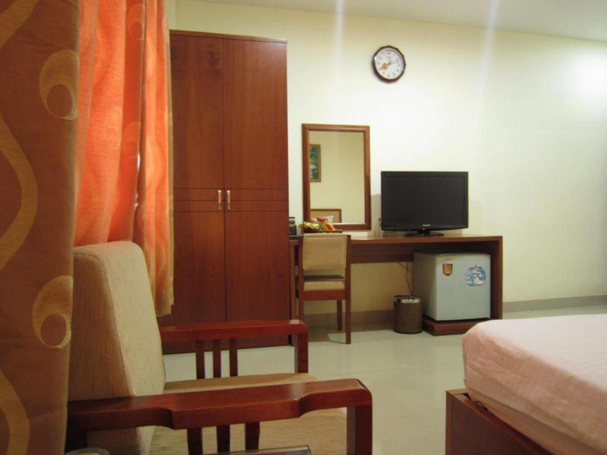 Reddoorz Ruby Star Hotel Truong Dinh Ho Chi Minh Zewnętrze zdjęcie
