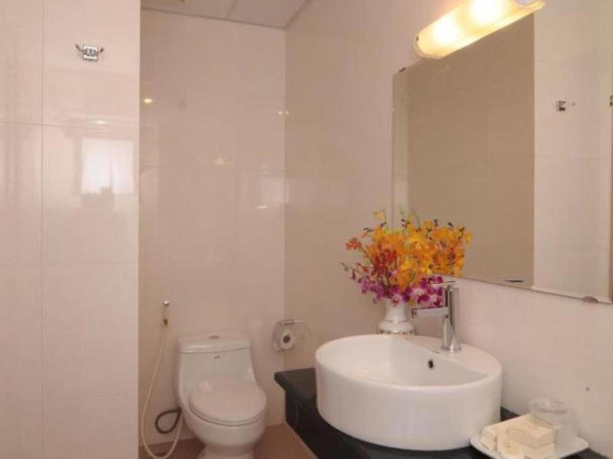 Reddoorz Ruby Star Hotel Truong Dinh Ho Chi Minh Zewnętrze zdjęcie